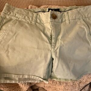 American Eagle Outfitters Stretch Light Green Women's Midi Shorts